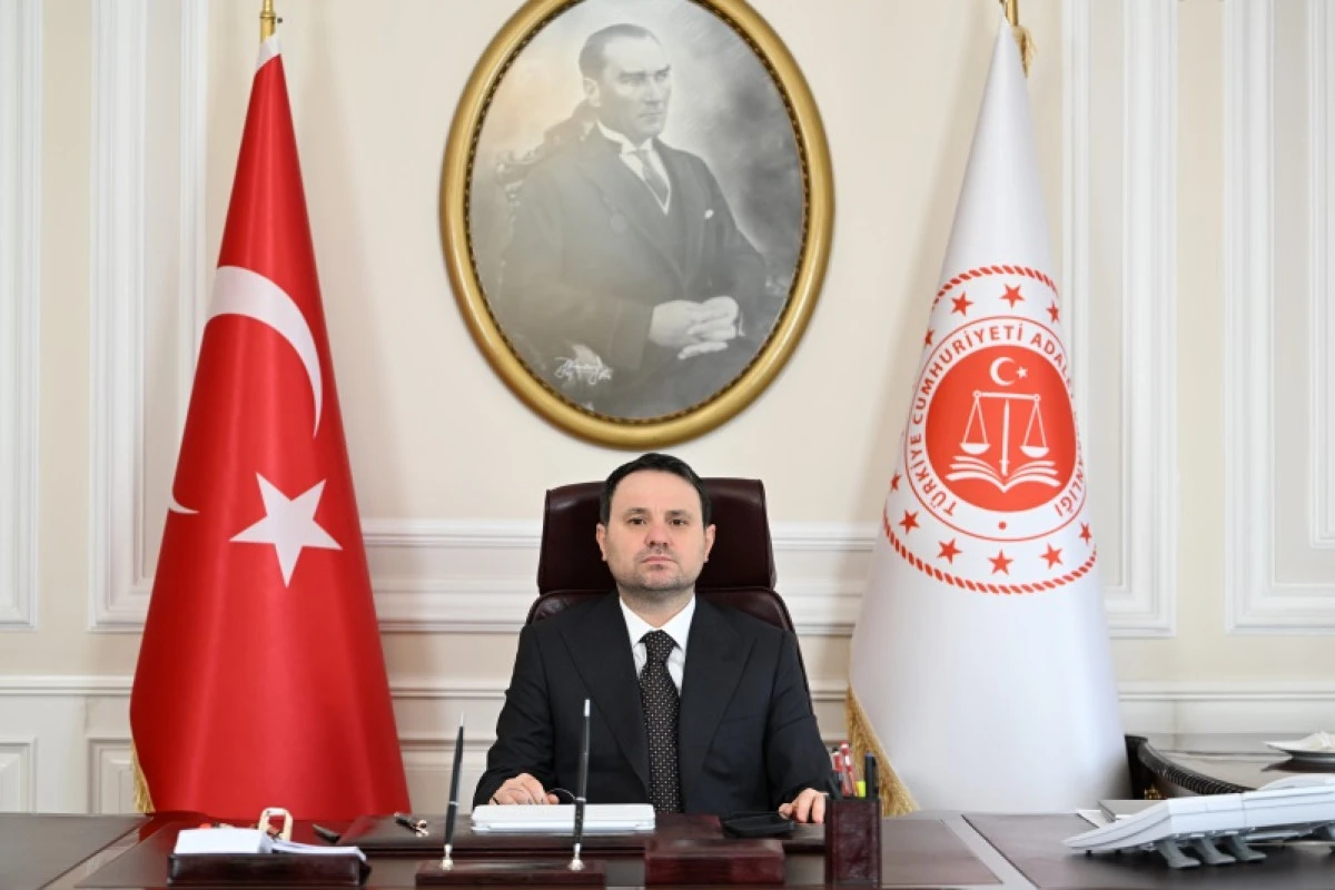 Akın G&uuml;rlek&rsquo;in Aydın programı ertelendi