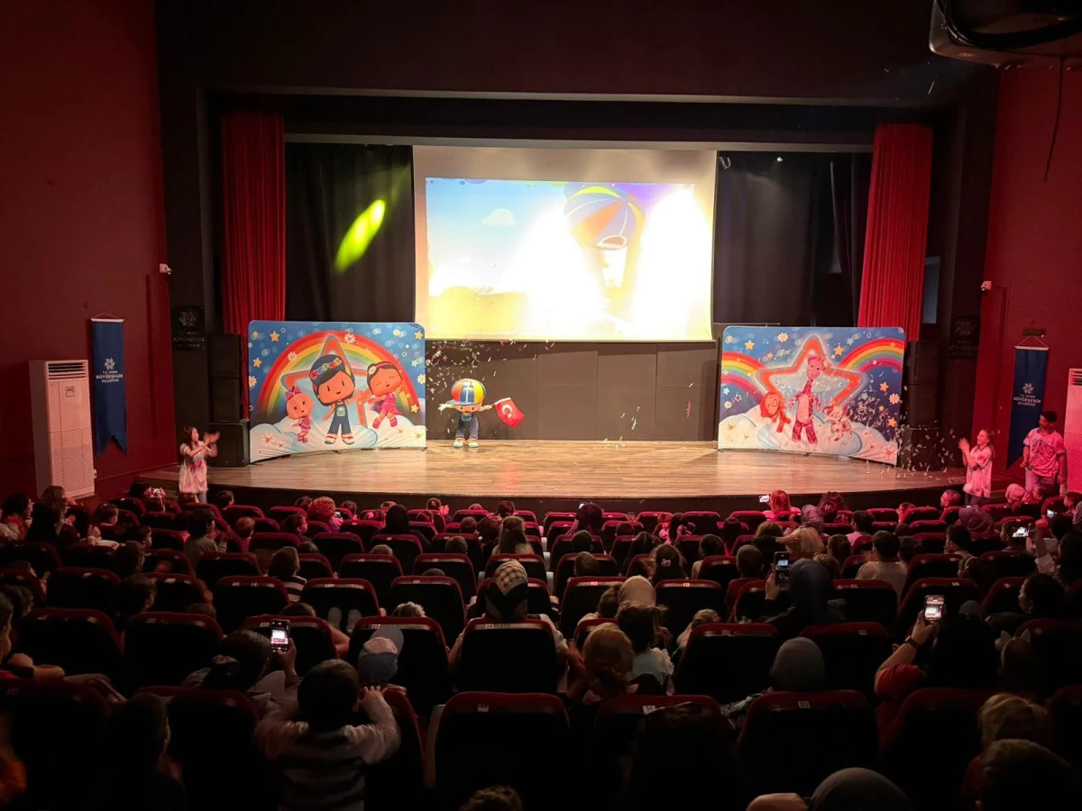 Aydınlı vatandaşlar k&uuml;lt&uuml;r ve sanatla buluşuyor  